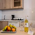 Angela Apartahotel 4*