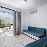 Apartahotel Angela 4*