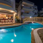 Apartahotel Angela 4*