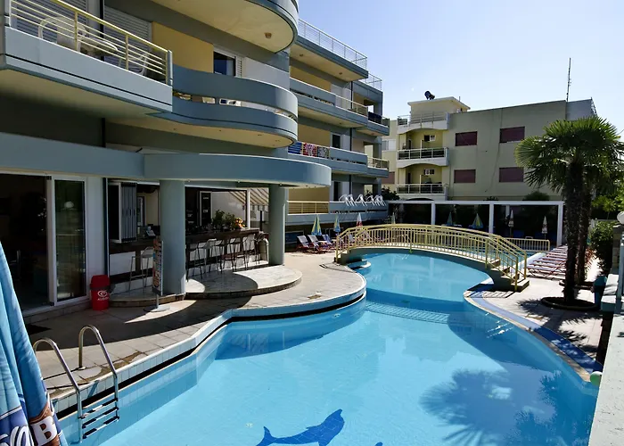 Aparthotel Angela 4*