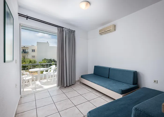 Aparthotel Angela 4*