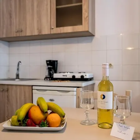 Angela Hotel de apartamente 4*