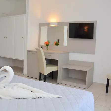 Aparthotel Costa Angela Seaside 2*